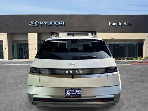 Atlas White 2026 Hyundai IONIQ 5 Limited