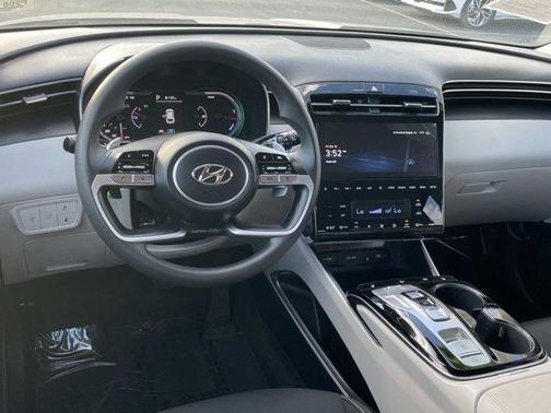 2024 Hyundai TUCSON Plug-In Hybrid SEL