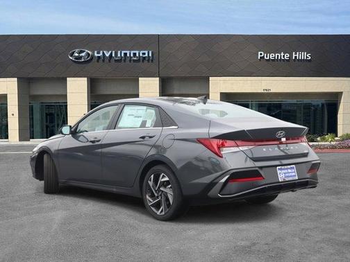 2025 Hyundai ELANTRA HEV Limited