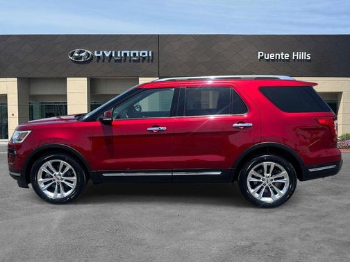 RUBY RED METALLIC TINTED CC 2018 Ford Explorer Limited