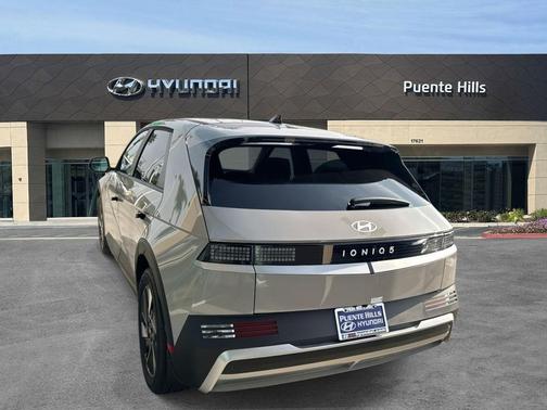 Cyber Gray 2026 Hyundai IONIQ 5 SEL