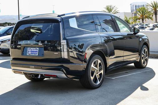 Abyss Black 2026 Hyundai IONIQ 9 Performance Limited