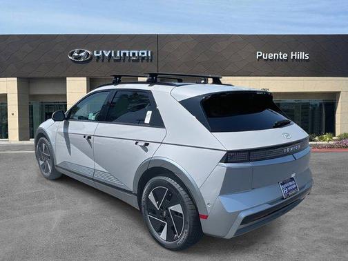 2025 Hyundai IONIQ 5 Limited