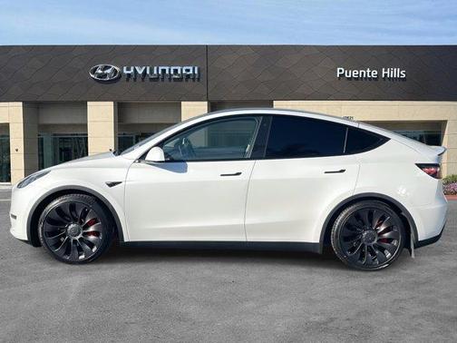 2022 Tesla Model Y Performance