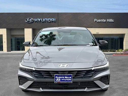 2025 Hyundai ELANTRA HEV SEL Sport