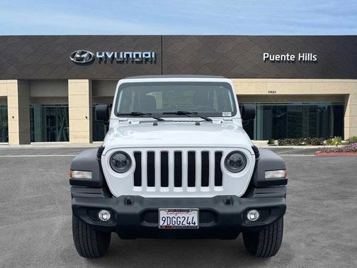 2022 Jeep Wrangler Unlimited Sport