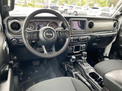 2022 Jeep Wrangler Unlimited Sport