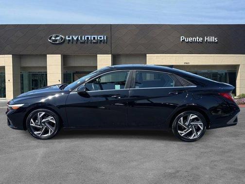 2024 Hyundai ELANTRA HEV Limited