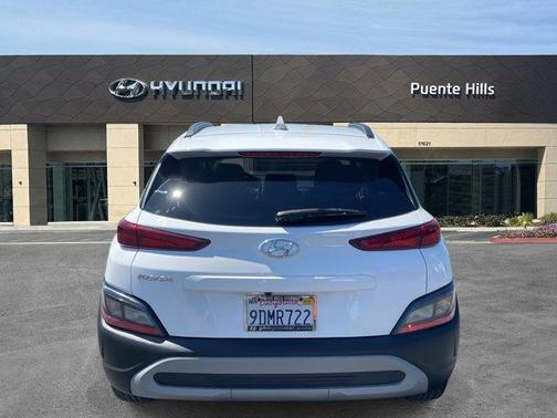 2023 Hyundai KONA SEL