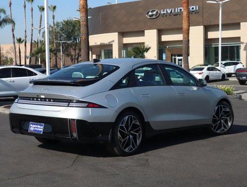 2025 Hyundai IONIQ 6 SEL
