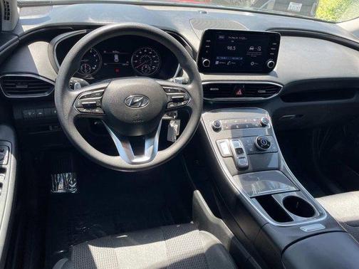 2021 Hyundai SANTA FE SE