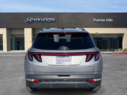 Shimmering Silver 2023 Hyundai TUCSON Hybrid Limited