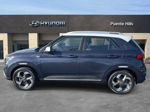 2023 Hyundai VENUE Limited
