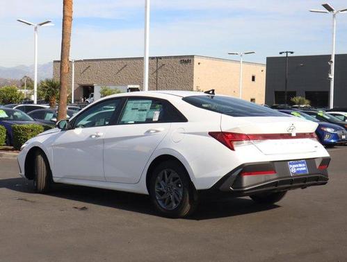 2025 Hyundai ELANTRA HEV Blue
