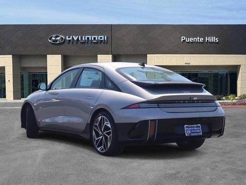 2025 Hyundai IONIQ 6 Limited