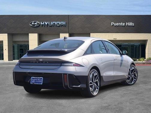 2025 Hyundai IONIQ 6 Limited