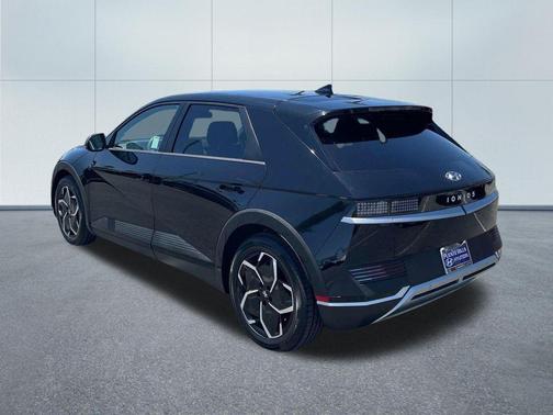 Phantom Black 2023 Hyundai IONIQ 5 SE