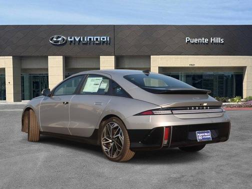2025 Hyundai IONIQ 6 SEL