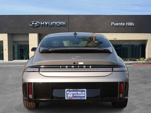 2025 Hyundai IONIQ 6 SEL