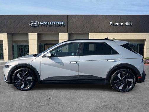 2025 Hyundai IONIQ 5 SEL