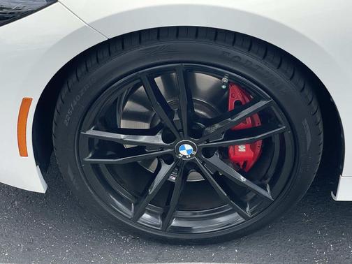 Alpine White 2023 BMW 330 330i