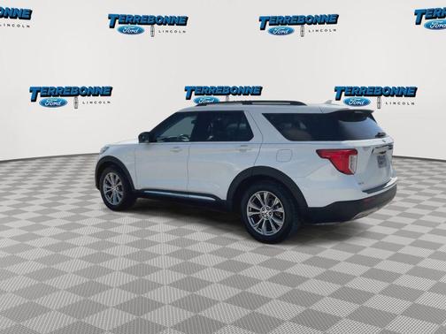 White Metallic 2020 Ford Explorer XLT