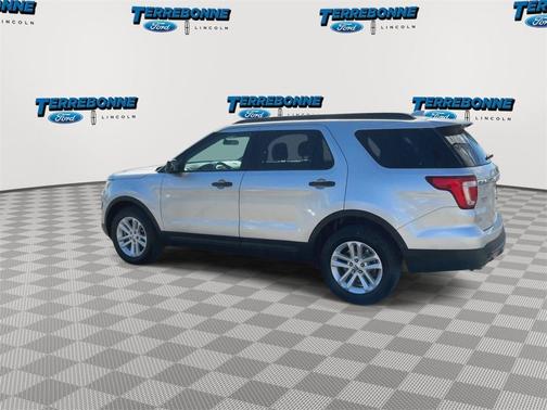 2016 Ford Explorer Base
