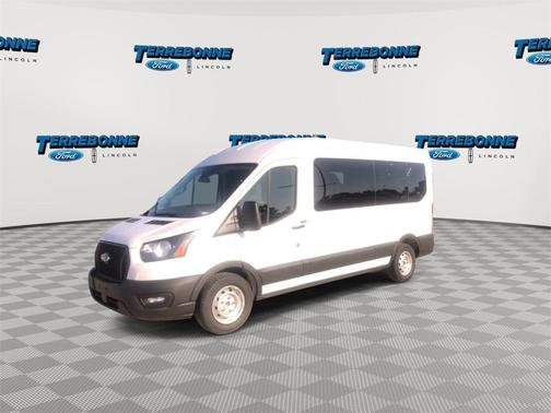 2025 Ford Transit-350 XL