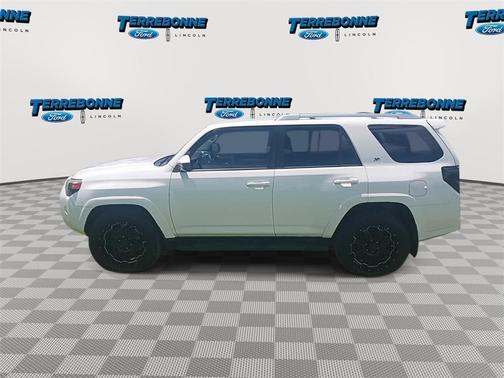 2017 Toyota 4Runner SR5