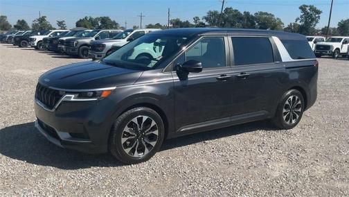 2023 Kia Carnival EX