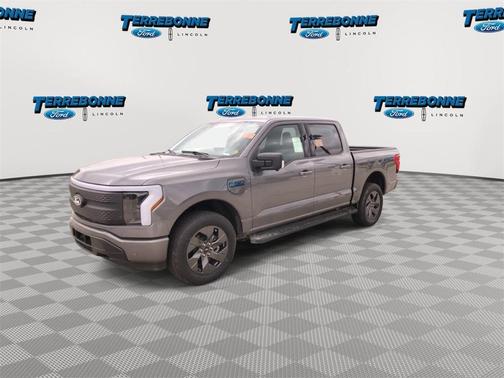 2025 Ford F-150 Lightning Flash