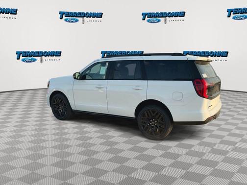 Oxford White 2026 Ford Expedition Platinum