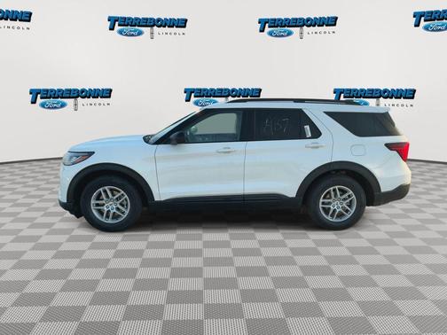 White Metallic 2026 Ford Explorer Active