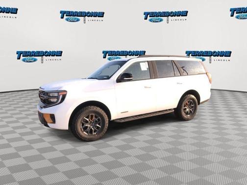 White Metallic 2025 Ford Expedition Tremor