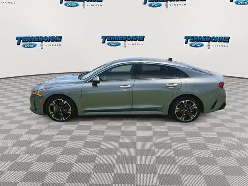 Everlasting Silver 2021 Kia K5 EX