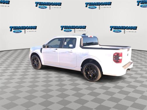 2025 Ford Maverick Lobo Standard