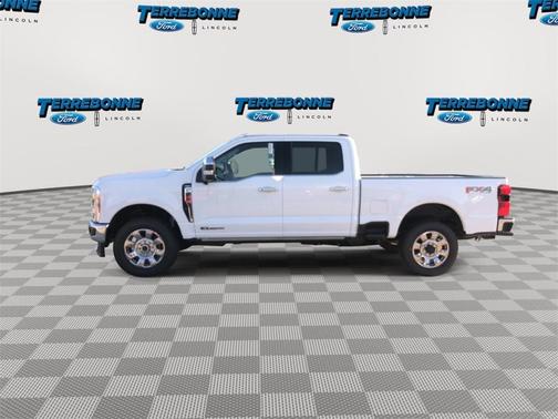 2025 Ford F-350 Lariat Super Duty