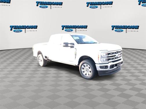 2025 Ford F-350 Lariat Super Duty