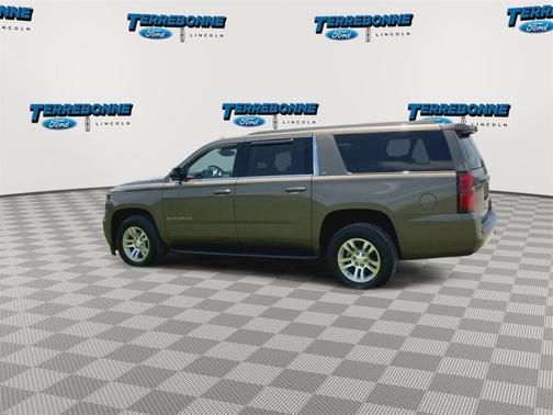 2016 Chevrolet Suburban LT