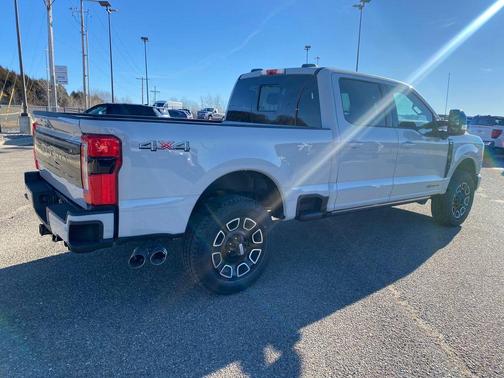 2026 Ford F-250 Platinum