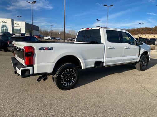 White Metallic 2026 Ford F-250 Platinum