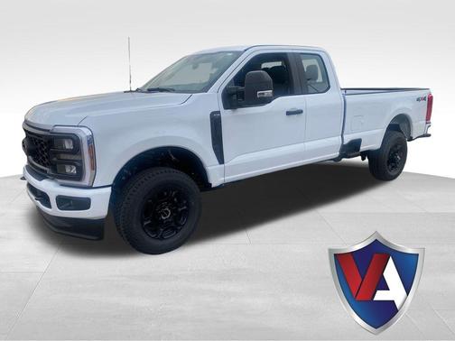Oxford White 2026 Ford F-350 XL Truck