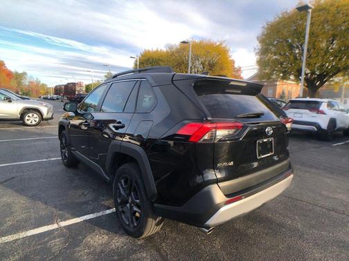 2024 Toyota RAV4 Adventure