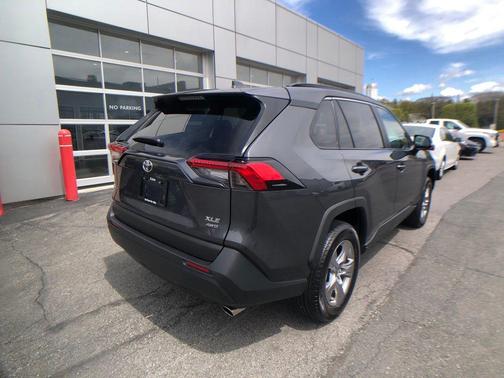 Magnetic Gray Metallic 2025 Toyota RAV4 XLE