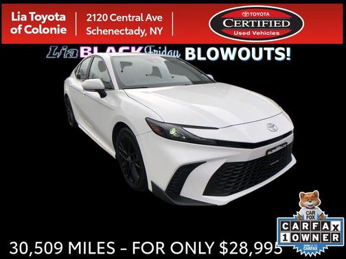 2025 Toyota Camry SE