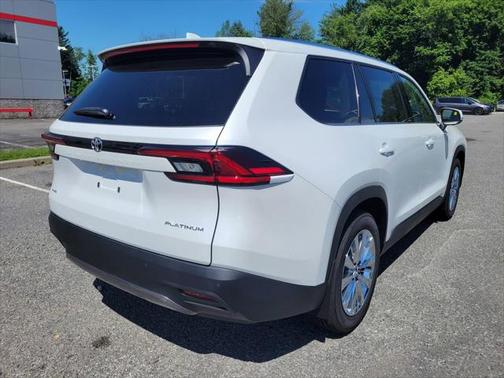 2025 Toyota Grand Highlander Platinum