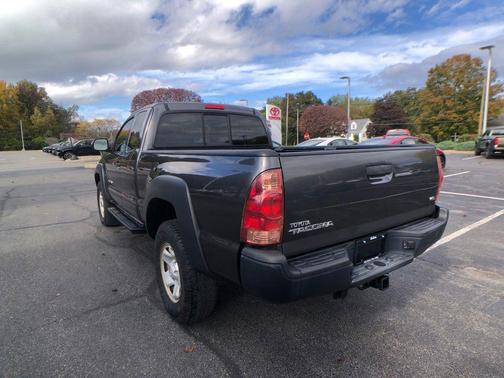 2015 Toyota Tacoma Base