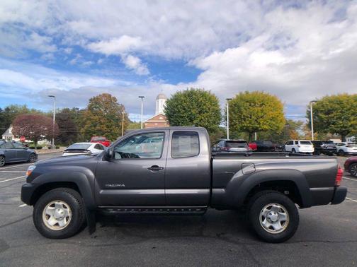 2015 Toyota Tacoma Base