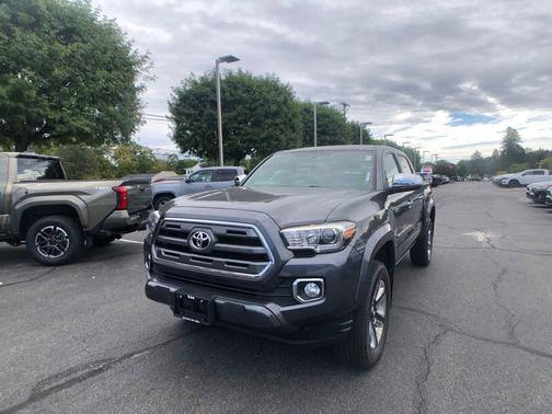 2017 Toyota Tacoma Limited