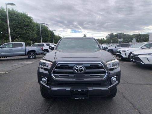 2017 Toyota Tacoma Limited